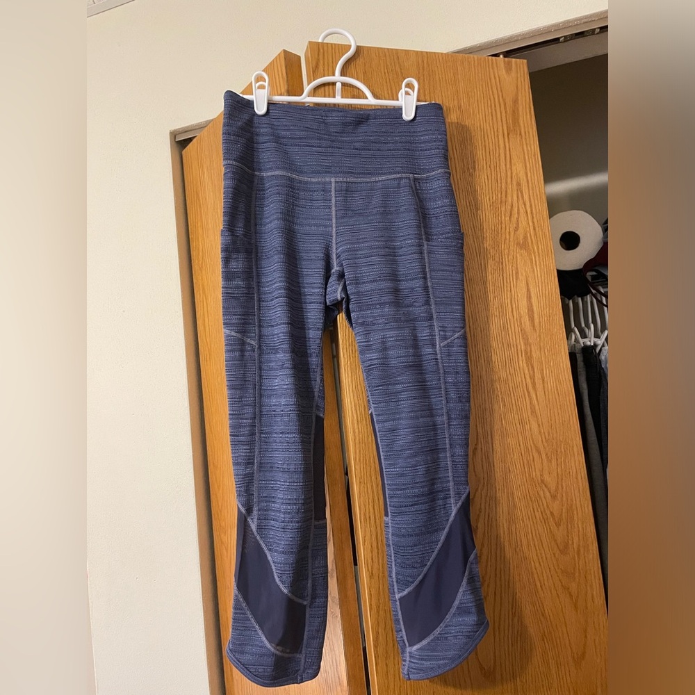 Athleta Leggings Blue Small Womens Asymmetrical Hem Mesh Accents Side Pockets